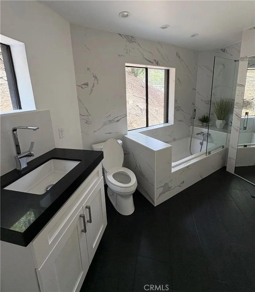 10051 Westwanda Drive Beverly Hills, CA 90210