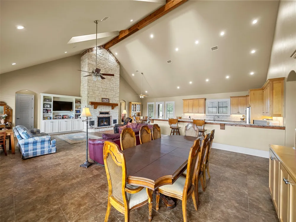 453 Tower Road Valley View, TX 76272