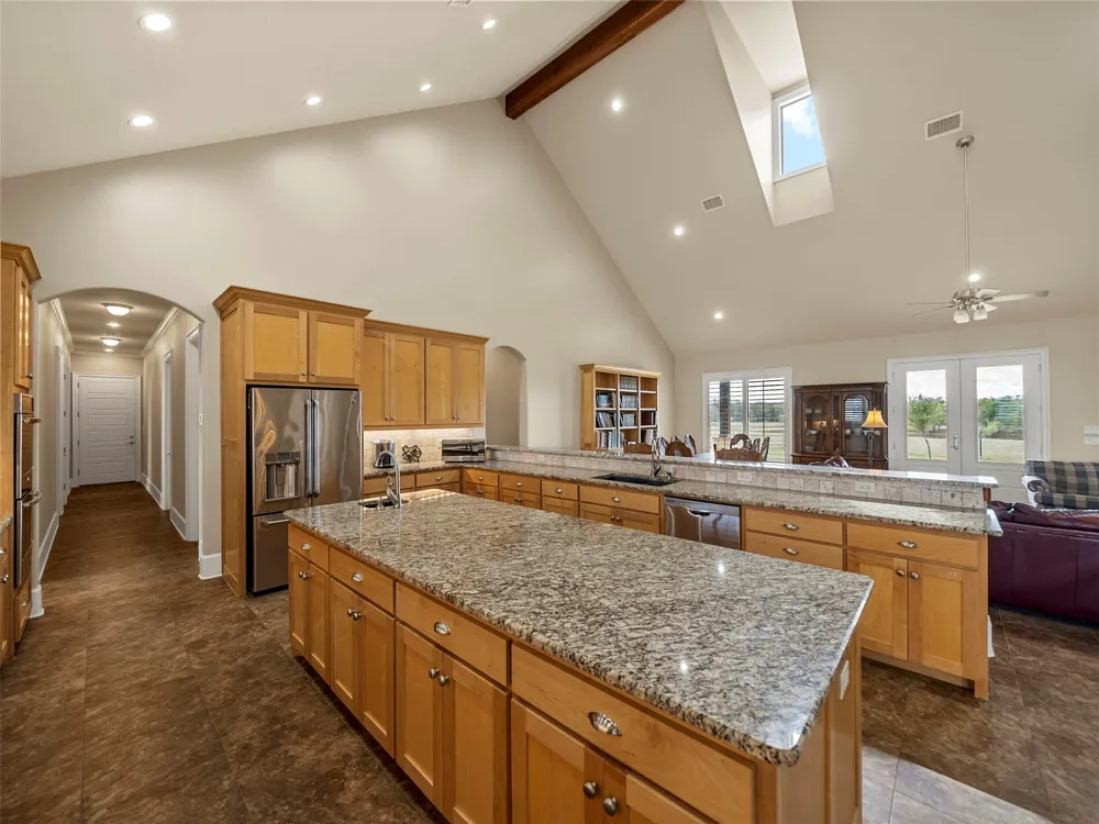 453 Tower Road Valley View, TX 76272