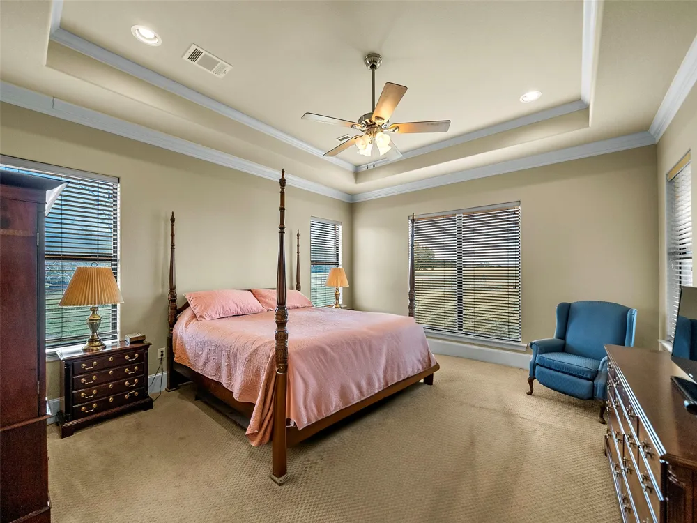 453 Tower Road Valley View, TX 76272