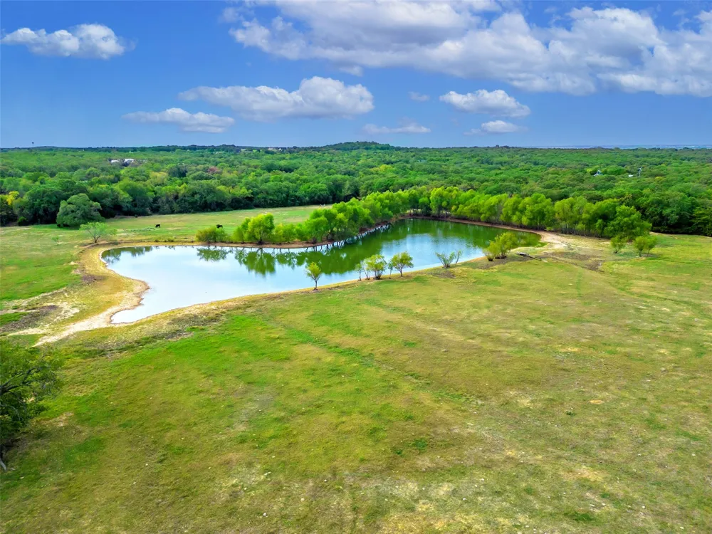 453 Tower Road Valley View, TX 76272