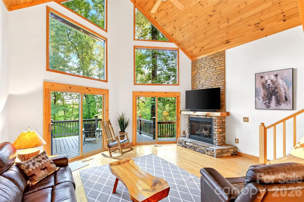 1506 Mckenzie Way S Old Fort, NC 28762