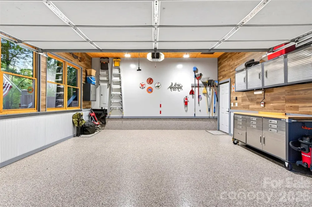 1506 Mckenzie Way S Old Fort, NC 28762