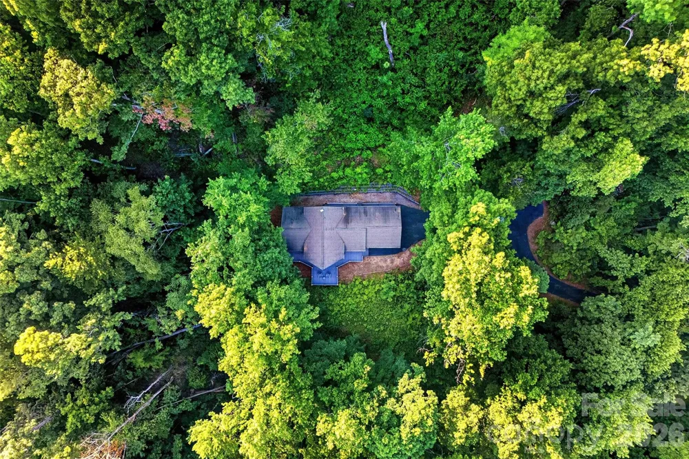 1506 Mckenzie Way S Old Fort, NC 28762