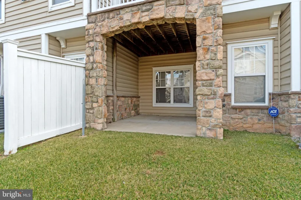 8803 MIRROR LAKE WAY Laurel, MD 20723