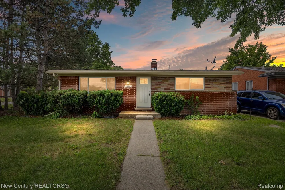 1720 Westbrook Drive Madison Heights City, MI 48071