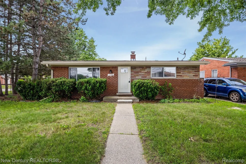 1720 Westbrook Drive Madison Heights City, MI 48071