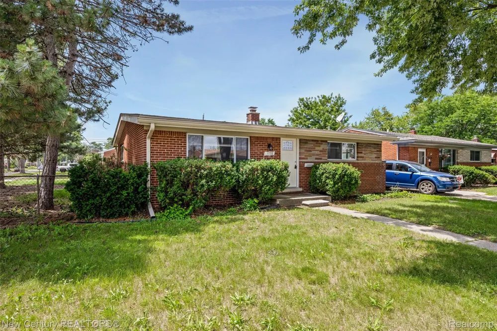 1720 Westbrook Drive Madison Heights City, MI 48071