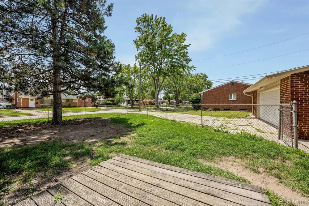 1720 Westbrook Drive Madison Heights City, MI 48071