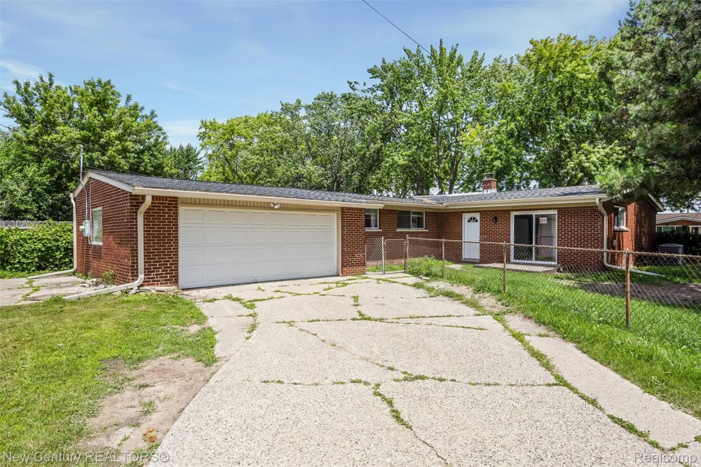 1720 Westbrook Drive Madison Heights City, MI 48071