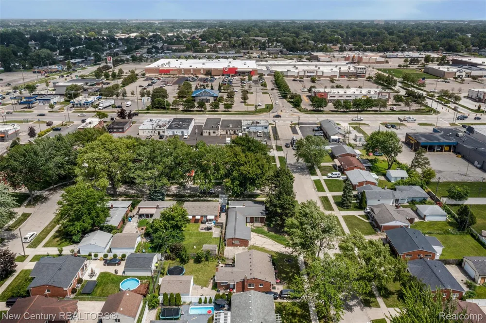 1720 Westbrook Drive Madison Heights City, MI 48071