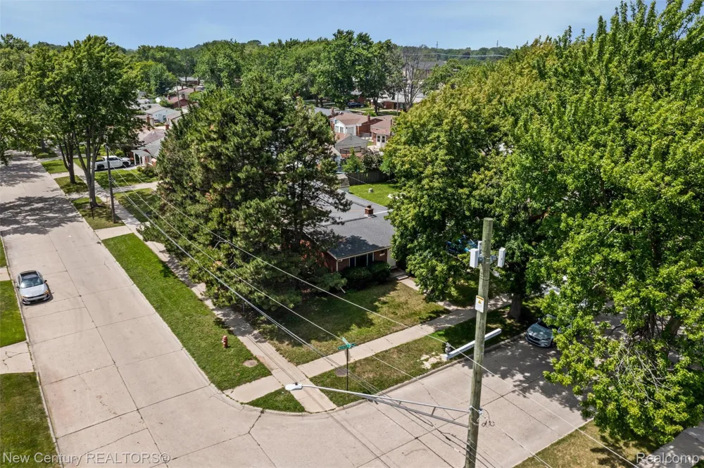 1720 Westbrook Drive Madison Heights City, MI 48071