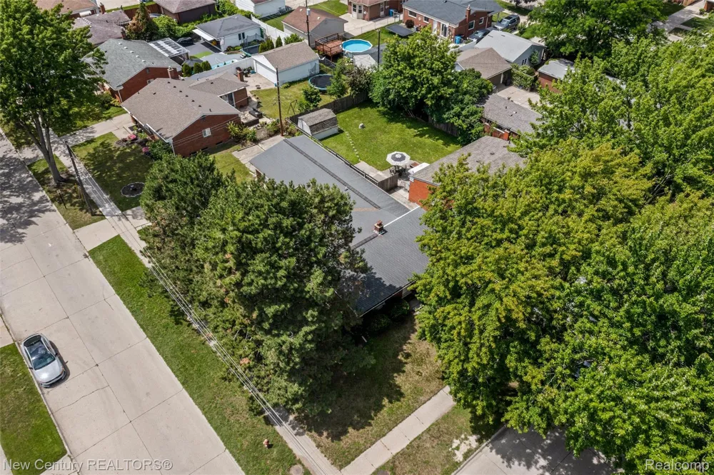 1720 Westbrook Drive Madison Heights City, MI 48071