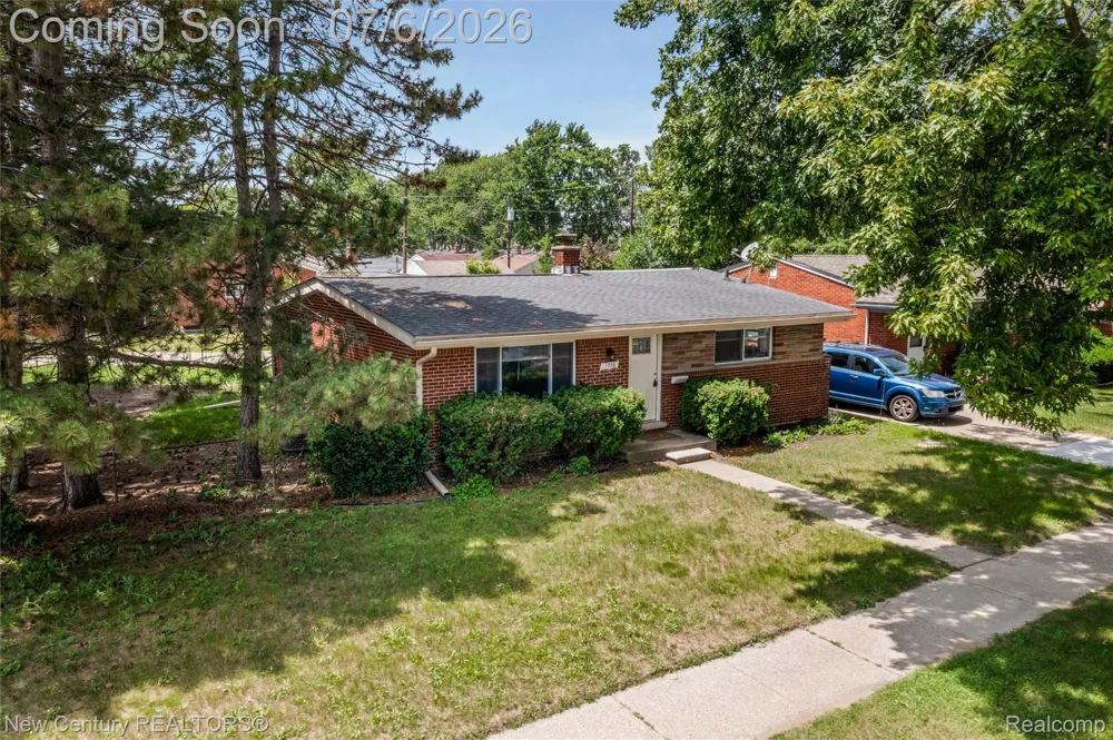 1720 Westbrook Drive Madison Heights City, MI 48071