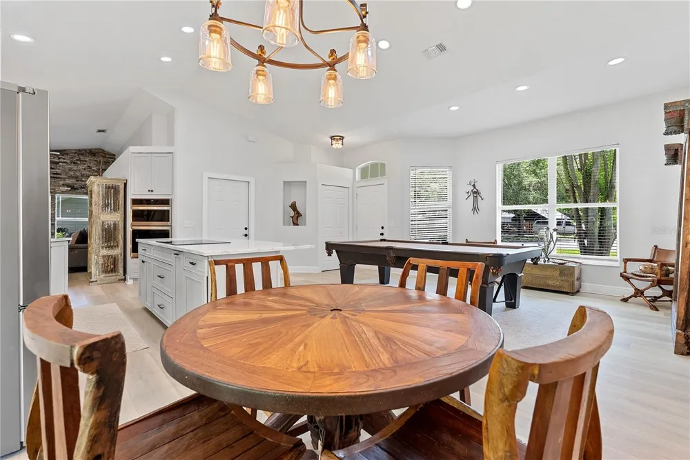 427 PENDREY DRIVE Port Orange, FL 32127