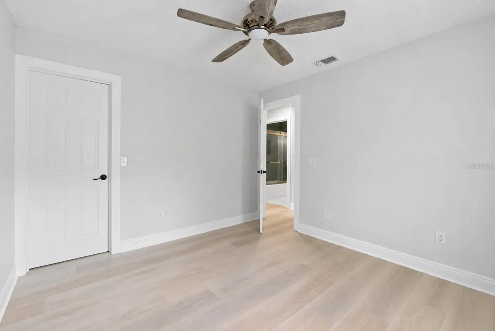 427 PENDREY DRIVE Port Orange, FL 32127