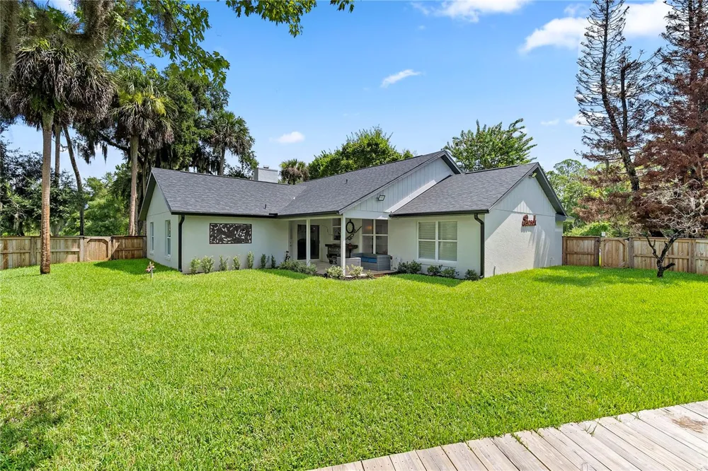 427 PENDREY DRIVE Port Orange, FL 32127
