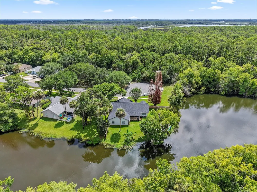 427 PENDREY DRIVE Port Orange, FL 32127