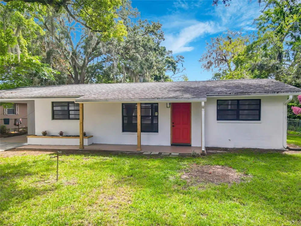 702 AVENUE A Daytona Beach, FL 32117