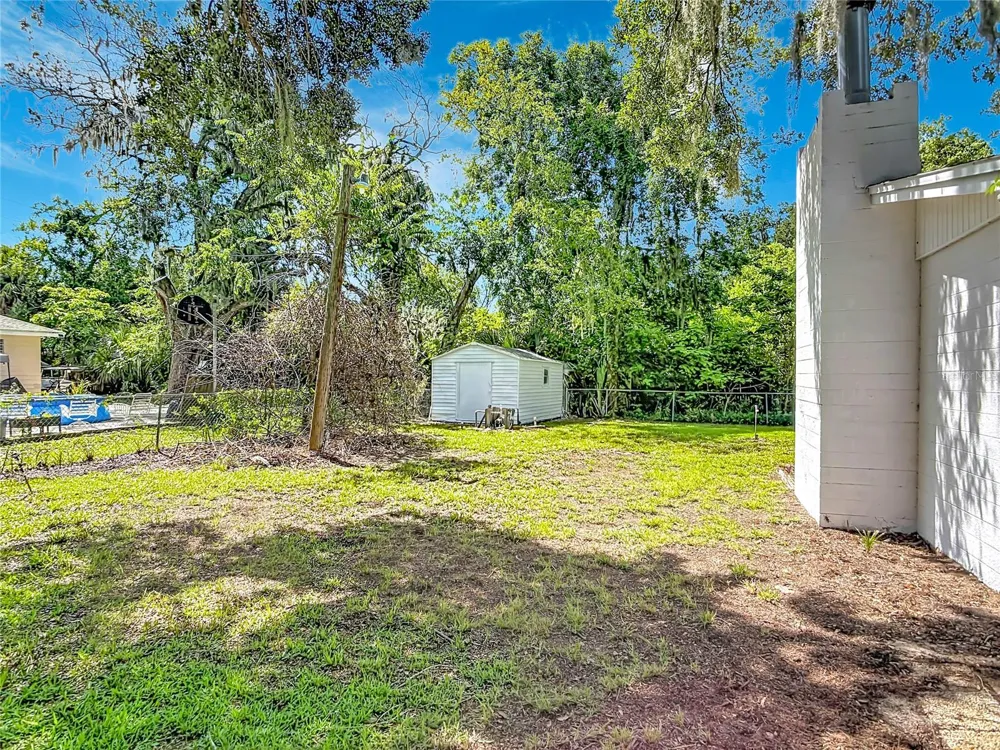702 AVENUE A Daytona Beach, FL 32117