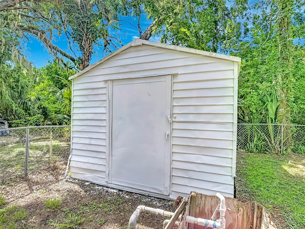 702 AVENUE A Daytona Beach, FL 32117
