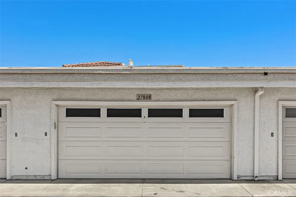 27808 Paguera Mission Viejo, CA 92692