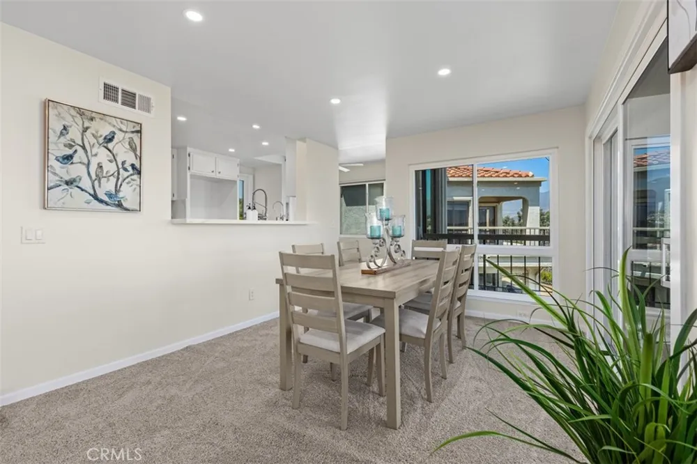 27808 Paguera Mission Viejo, CA 92692
