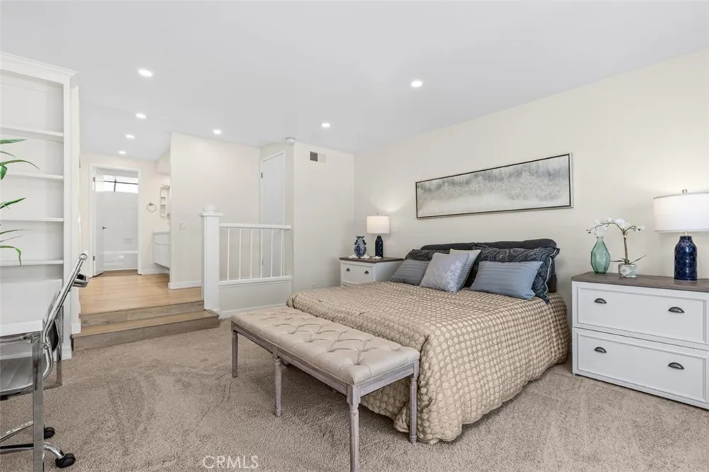 27808 Paguera Mission Viejo, CA 92692