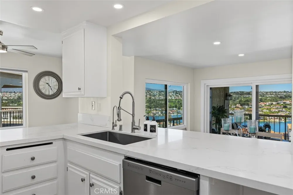 27808 Paguera Mission Viejo, CA 92692