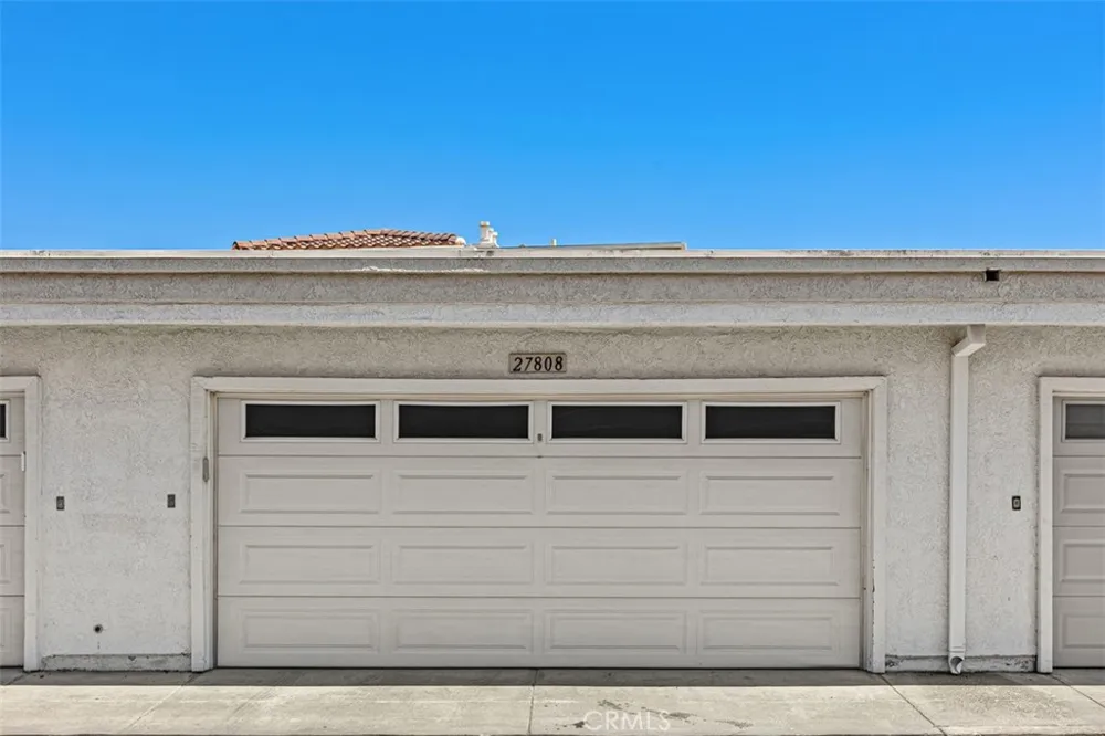 27808 Paguera Mission Viejo, CA 92692
