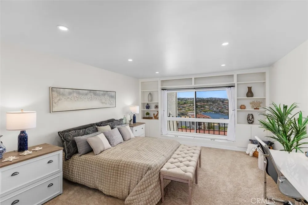 27808 Paguera Mission Viejo, CA 92692