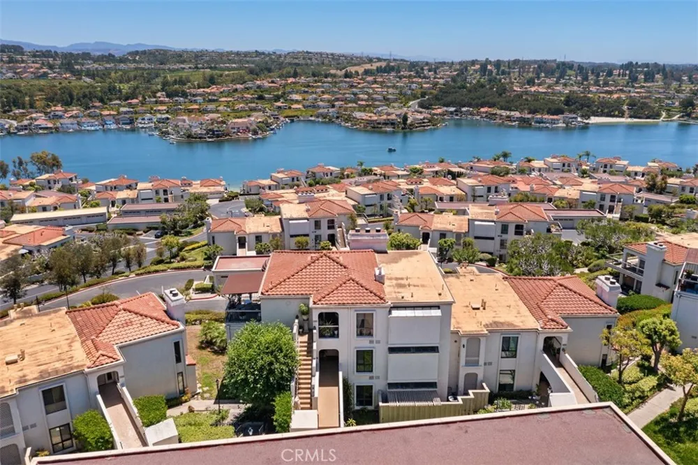 27808 Paguera Mission Viejo, CA 92692
