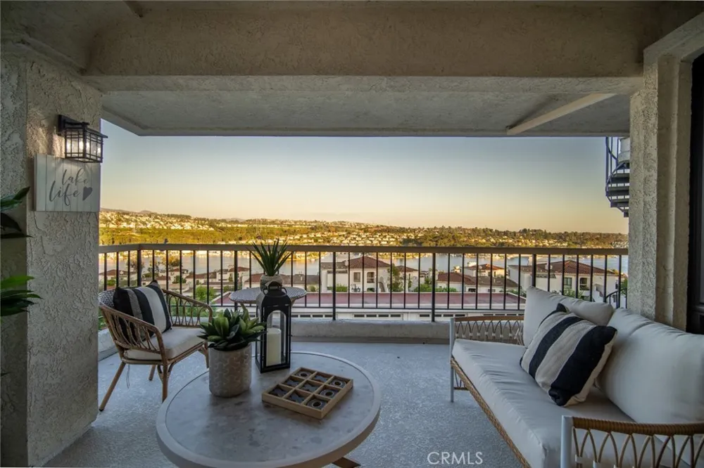 27808 Paguera Mission Viejo, CA 92692