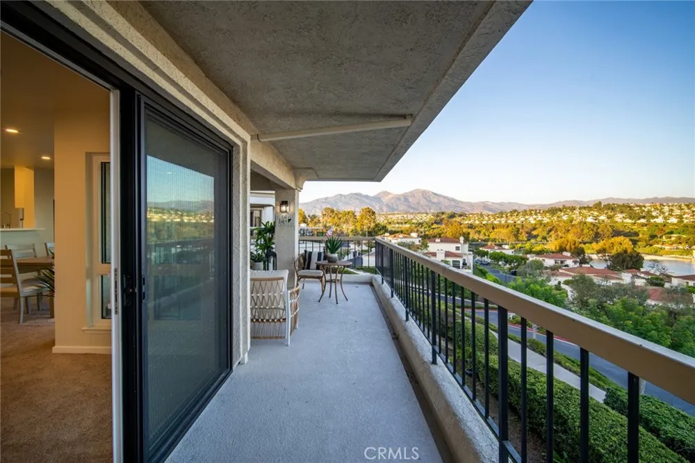 27808 Paguera Mission Viejo, CA 92692