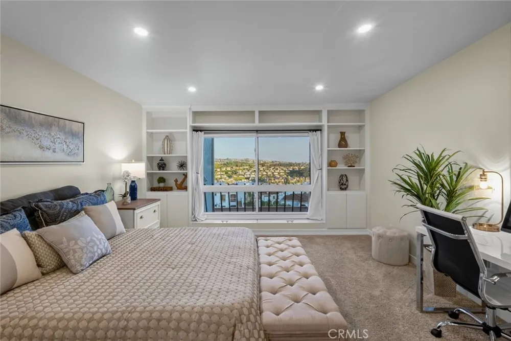 27808 Paguera Mission Viejo, CA 92692