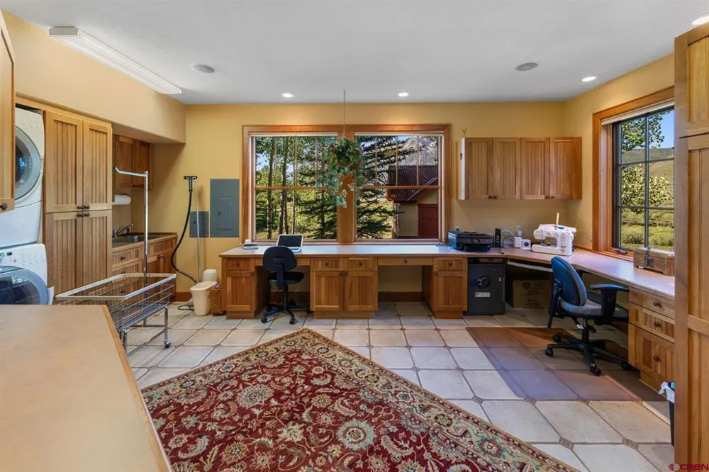 157 W Silver Sage Drive Crested Butte, CO 81224
