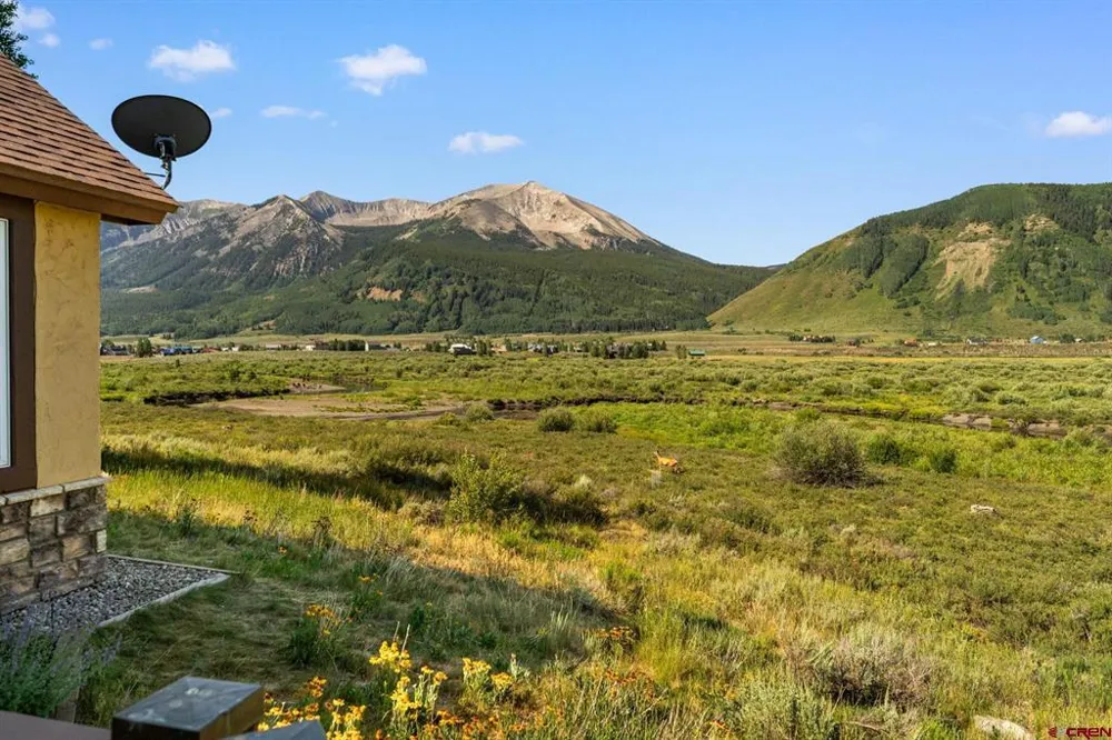 157 W Silver Sage Drive Crested Butte, CO 81224