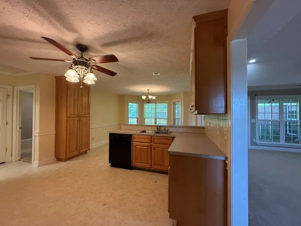 8028 Orchard Hill Drive Midland, GA 31820