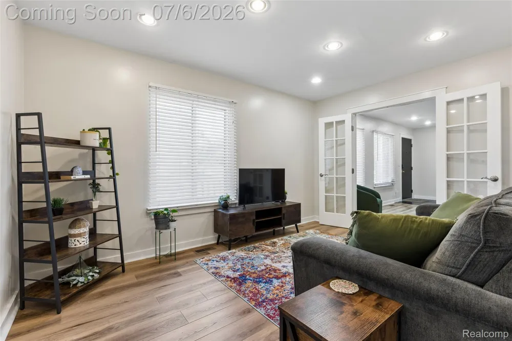 9597 Harbour Cove Court #105 Ypsilanti Charter Township, MI 48197
