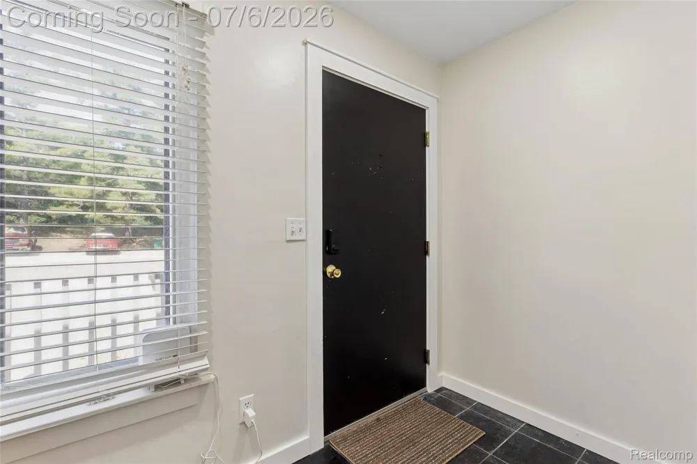 9597 Harbour Cove Court #105 Ypsilanti Charter Township, MI 48197
