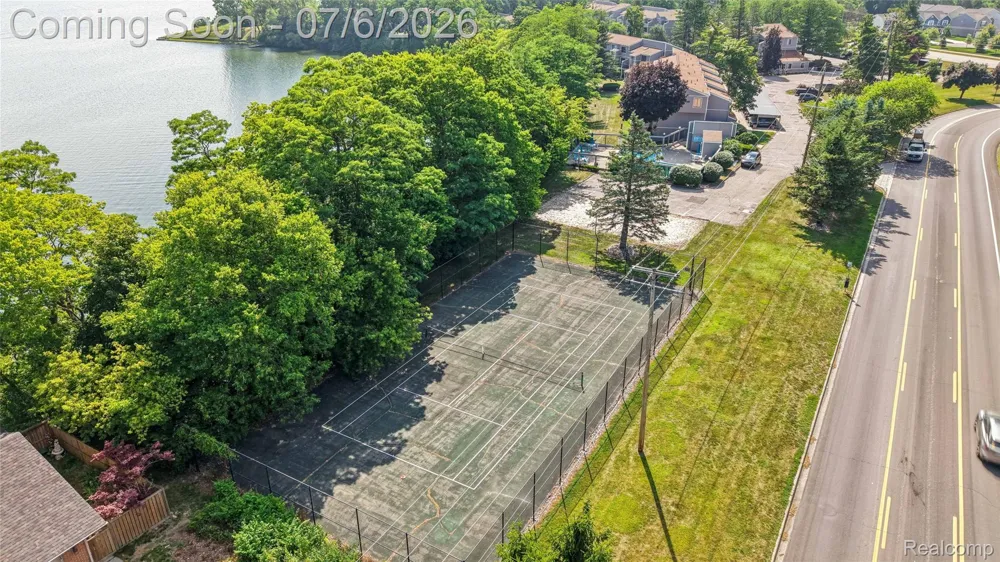 9597 Harbour Cove Court #105 Ypsilanti Charter Township, MI 48197