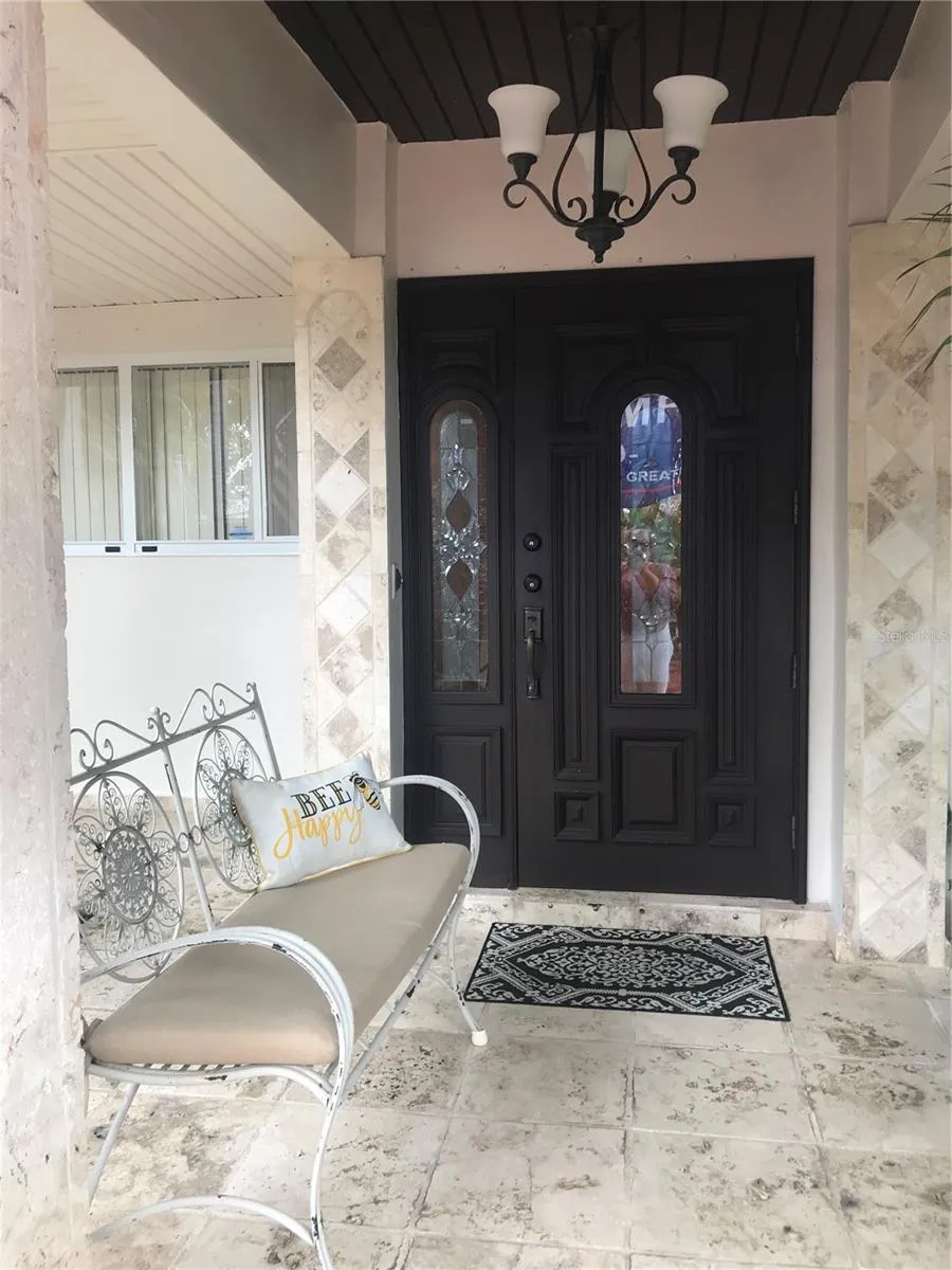14821 PALMETTO PALM AVENUE Miami Lakes, FL 33014