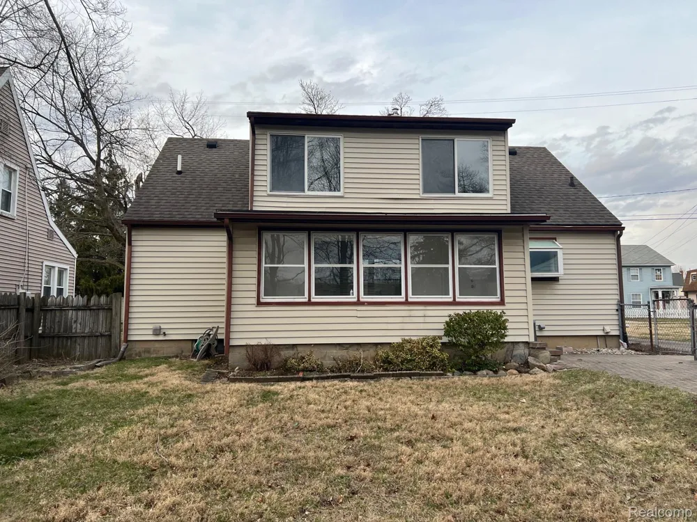 1275 University Avenue Adrian City, MI 49221