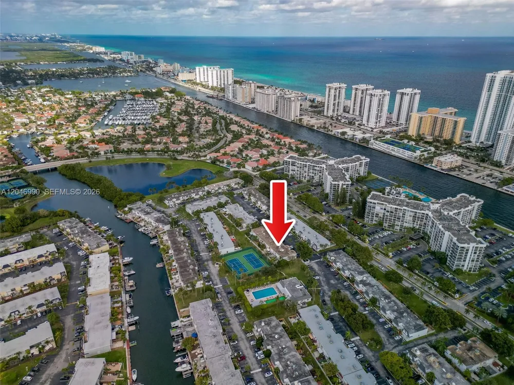 801 NE 27th Ave Hallandale Beach, FL 33009