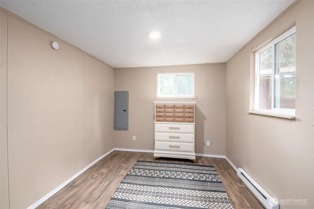 1207 E Madrona Boulevard NW Lakebay, WA 98349