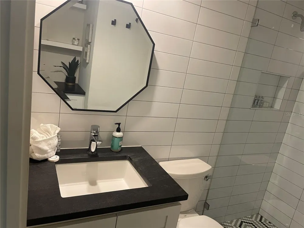 1910 MORRILL STREET #6 Sarasota, FL 34236