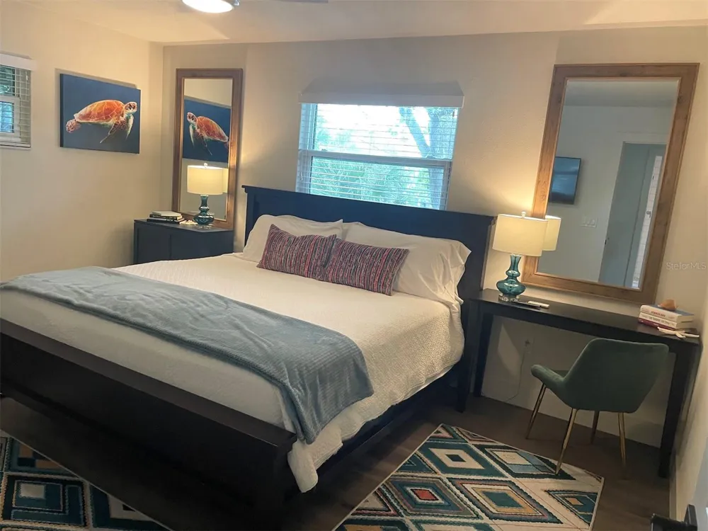 1910 MORRILL STREET #6 Sarasota, FL 34236