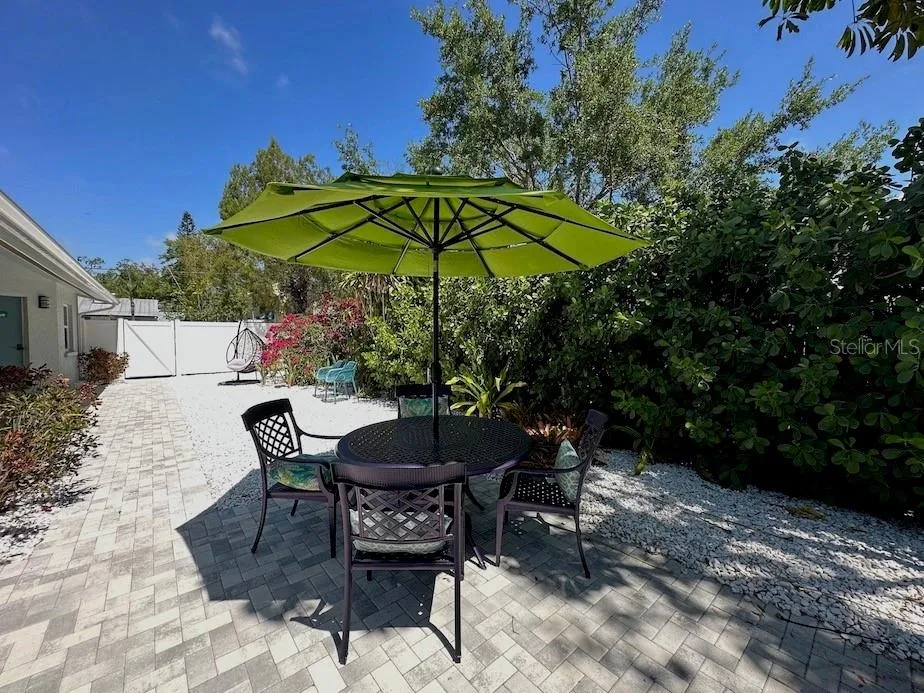 1910 MORRILL STREET #6 Sarasota, FL 34236