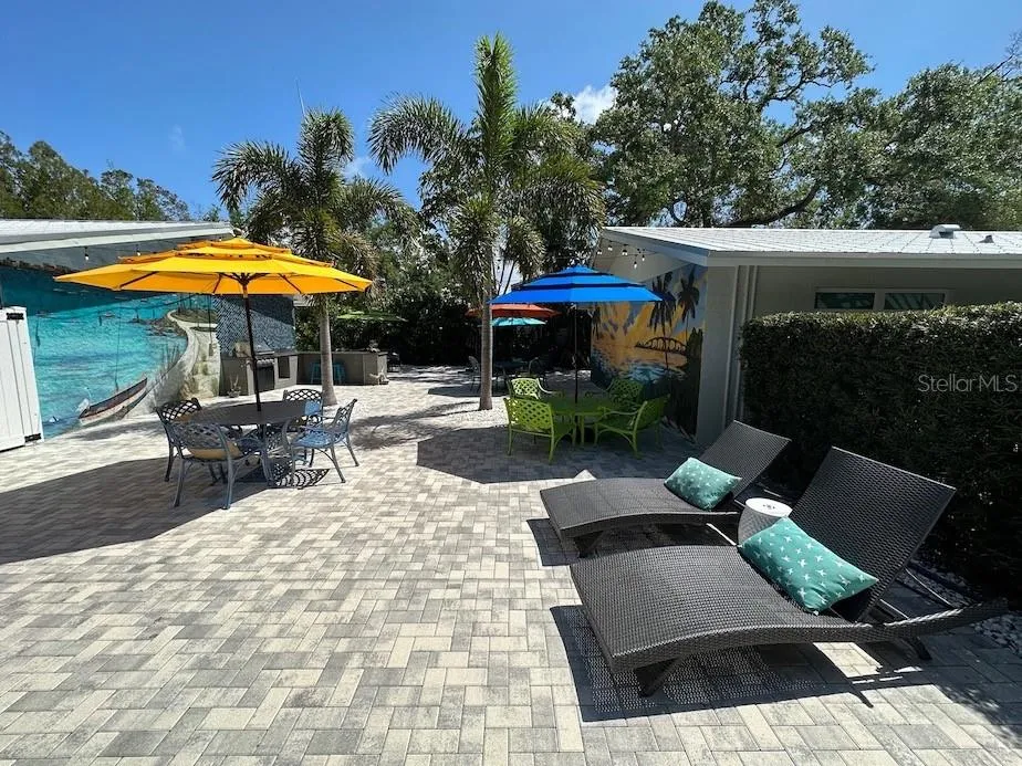 1910 MORRILL STREET #6 Sarasota, FL 34236