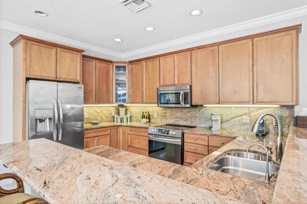 224 Oak Hammock Circle SW Vero Beach, FL 32962